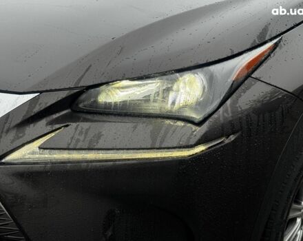 Коричневый Лексус НХ, объемом двигателя 2 л и пробегом 113 тыс. км за 20990 $, фото 4 на Automoto.ua