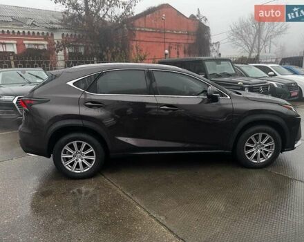 Коричневий Лексус НХ, об'ємом двигуна 2 л та пробігом 113 тис. км за 20990 $, фото 11 на Automoto.ua