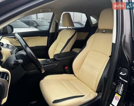 Коричневий Лексус НХ, об'ємом двигуна 2 л та пробігом 113 тис. км за 20990 $, фото 15 на Automoto.ua