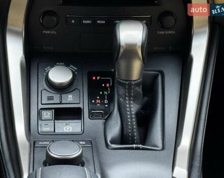 Коричневий Лексус НХ, об'ємом двигуна 2 л та пробігом 113 тис. км за 20990 $, фото 23 на Automoto.ua