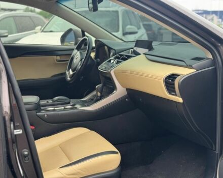 Коричневый Лексус НХ, объемом двигателя 2 л и пробегом 120 тыс. км за 15900 $, фото 9 на Automoto.ua