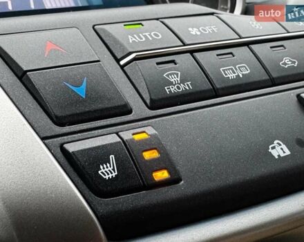 Коричневий Лексус НХ, об'ємом двигуна 2 л та пробігом 113 тис. км за 20990 $, фото 29 на Automoto.ua