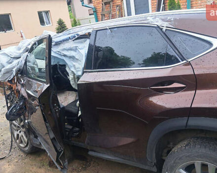 Коричневый Лексус НХ, объемом двигателя 1.99 л и пробегом 70 тыс. км за 8500 $, фото 2 на Automoto.ua