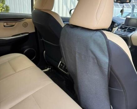 Коричневий Лексус НХ, об'ємом двигуна 1.99 л та пробігом 125 тис. км за 29000 $, фото 10 на Automoto.ua