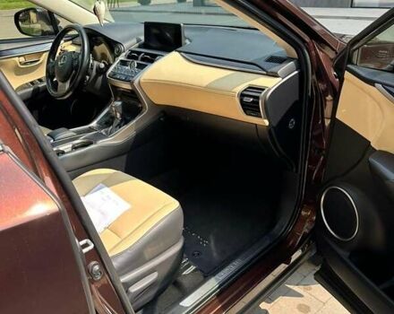 Коричневий Лексус НХ, об'ємом двигуна 1.99 л та пробігом 125 тис. км за 29000 $, фото 12 на Automoto.ua
