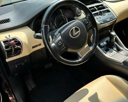 Коричневий Лексус НХ, об'ємом двигуна 1.99 л та пробігом 125 тис. км за 29000 $, фото 4 на Automoto.ua