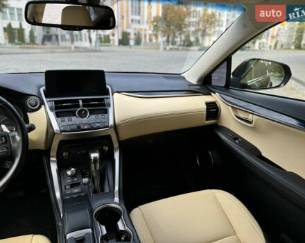 Коричневый Лексус НХ, объемом двигателя 2 л и пробегом 160 тыс. км за 24999 $, фото 70 на Automoto.ua