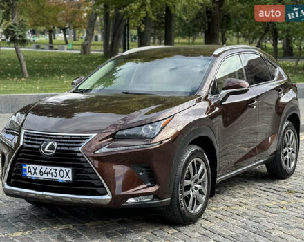 Коричневый Лексус НХ, объемом двигателя 2 л и пробегом 160 тыс. км за 24999 $, фото 7 на Automoto.ua