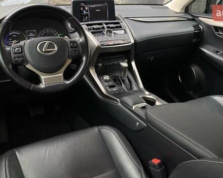 Коричневий Лексус НХ, об'ємом двигуна 2.49 л та пробігом 77 тис. км за 38534 $, фото 9 на Automoto.ua