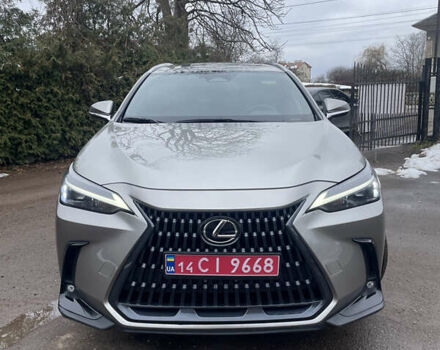 Коричневий Лексус НХ, об'ємом двигуна 2.49 л та пробігом 33 тис. км за 44000 $, фото 2 на Automoto.ua