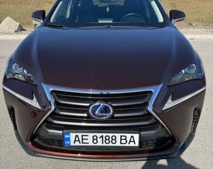 Коричневый Лексус НХ, объемом двигателя 2.49 л и пробегом 35 тыс. км за 32500 $, фото 1 на Automoto.ua