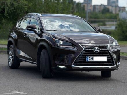 Коричневый Лексус НХ, объемом двигателя 2 л и пробегом 121 тыс. км за 17500 $, фото 1 на Automoto.ua