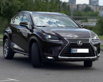 Коричневий Лексус НХ, об'ємом двигуна 2 л та пробігом 121 тис. км за 17500 $, фото 1 на Automoto.ua