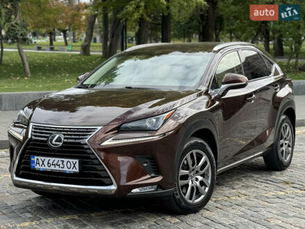 Коричневый Лексус НХ, объемом двигателя 2 л и пробегом 160 тыс. км за 24999 $, фото 1 на Automoto.ua