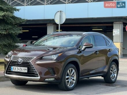 Коричневий Лексус НХ, об'ємом двигуна 2.49 л та пробігом 118 тис. км за 34888 $, фото 1 на Automoto.ua
