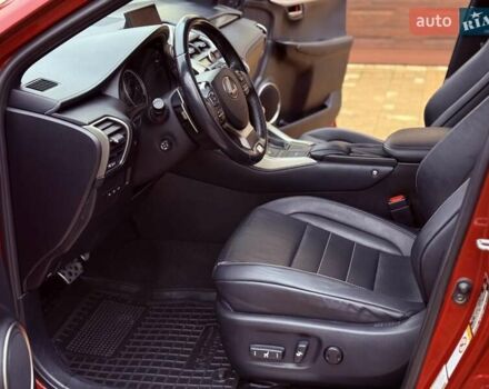 Красный Лексус НХ, объемом двигателя 2 л и пробегом 125 тыс. км за 24800 $, фото 38 на Automoto.ua