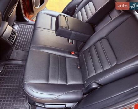 Красный Лексус НХ, объемом двигателя 2 л и пробегом 125 тыс. км за 24800 $, фото 48 на Automoto.ua