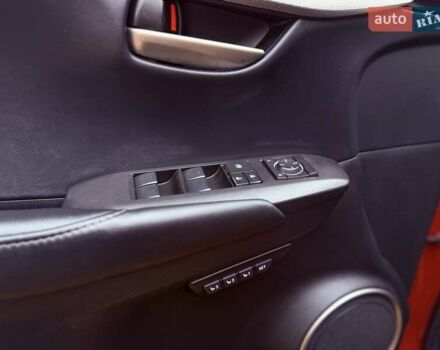 Червоний Лексус НХ, об'ємом двигуна 2 л та пробігом 125 тис. км за 22900 $, фото 31 на Automoto.ua