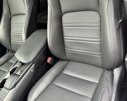 Червоний Лексус НХ, об'ємом двигуна 2 л та пробігом 158 тис. км за 25500 $, фото 11 на Automoto.ua