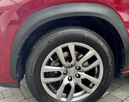 Червоний Лексус НХ, об'ємом двигуна 2 л та пробігом 158 тис. км за 25500 $, фото 8 на Automoto.ua