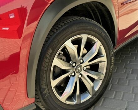 Красный Лексус НХ, объемом двигателя 2 л и пробегом 75 тыс. км за 23000 $, фото 3 на Automoto.ua