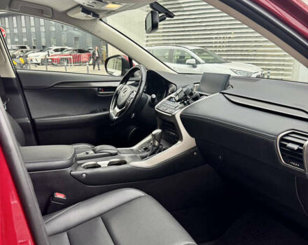 Червоний Лексус НХ, об'ємом двигуна 2 л та пробігом 158 тис. км за 25500 $, фото 12 на Automoto.ua