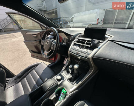 Червоний Лексус НХ, об'ємом двигуна 1.99 л та пробігом 70 тис. км за 22500 $, фото 24 на Automoto.ua