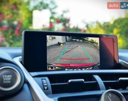 Червоний Лексус НХ, об'ємом двигуна 2 л та пробігом 51 тис. км за 28500 $, фото 29 на Automoto.ua