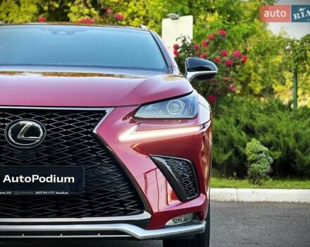 Червоний Лексус НХ, об'ємом двигуна 2 л та пробігом 51 тис. км за 28500 $, фото 5 на Automoto.ua