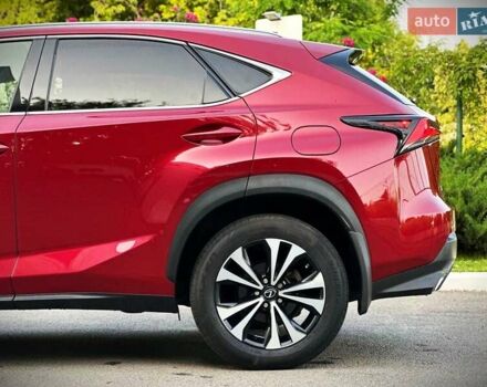 Червоний Лексус НХ, об'ємом двигуна 2 л та пробігом 51 тис. км за 28500 $, фото 8 на Automoto.ua