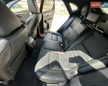 Красный Лексус НХ, объемом двигателя 1.99 л и пробегом 70 тыс. км за 25900 $, фото 20 на Automoto.ua