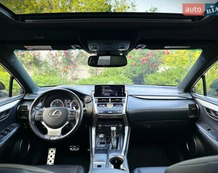 Червоний Лексус НХ, об'ємом двигуна 2 л та пробігом 51 тис. км за 28500 $, фото 25 на Automoto.ua