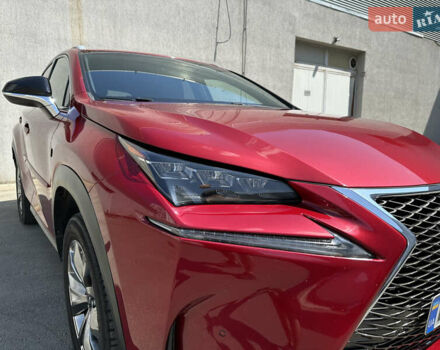 Червоний Лексус НХ, об'ємом двигуна 1.99 л та пробігом 70 тис. км за 22500 $, фото 4 на Automoto.ua
