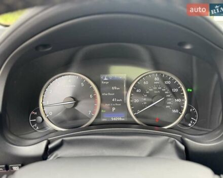 Красный Лексус НХ, объемом двигателя 2 л и пробегом 94 тыс. км за 22999 $, фото 40 на Automoto.ua