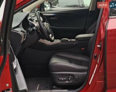 Червоний Лексус НХ, об'ємом двигуна 2 л та пробігом 61 тис. км за 26990 $, фото 47 на Automoto.ua