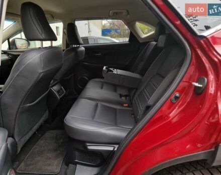 Червоний Лексус НХ, об'ємом двигуна 2 л та пробігом 61 тис. км за 26990 $, фото 58 на Automoto.ua