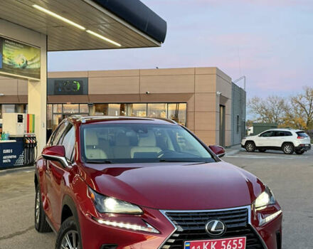 Лексус НХ 2018 в Днепре (Днепропетровске) на Automoto.ua Красный Лексус НХ, объемом двигателя 2 л и пробегом 156 тыс. км за 20999 $, фото 1 на Automoto.ua