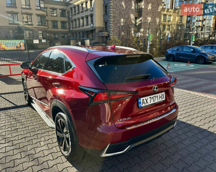 Красный Лексус НХ, объемом двигателя 1.99 л и пробегом 54 тыс. км за 34000 $, фото 3 на Automoto.ua
