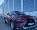 Червоний Лексус НХ, об'ємом двигуна 2 л та пробігом 99 тис. км за 29500 $, фото 1 на Automoto.ua