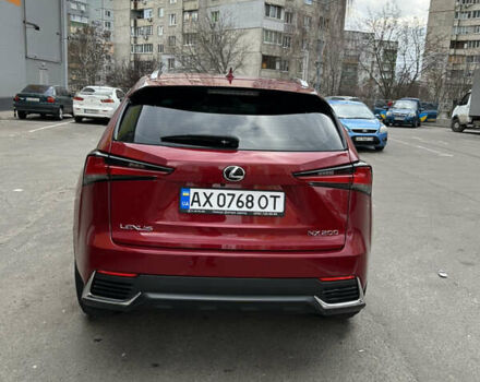 Красный Лексус НХ, объемом двигателя 1.99 л и пробегом 95 тыс. км за 32000 $, фото 4 на Automoto.ua