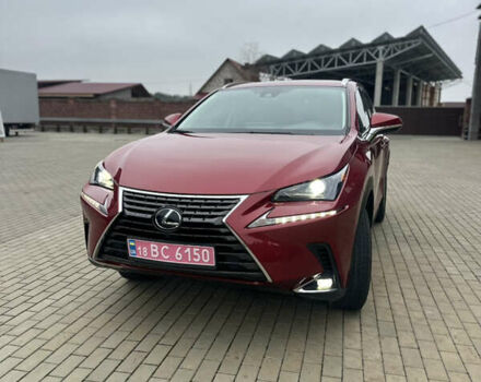 Червоний Лексус НХ, об'ємом двигуна 2 л та пробігом 39 тис. км за 25500 $, фото 1 на Automoto.ua