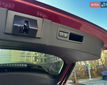 Красный Лексус НХ, объемом двигателя 1.99 л и пробегом 54 тыс. км за 34000 $, фото 11 на Automoto.ua