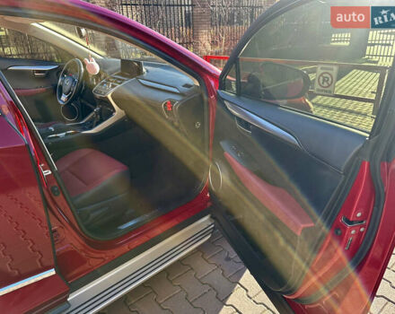 Красный Лексус НХ, объемом двигателя 1.99 л и пробегом 54 тыс. км за 34000 $, фото 12 на Automoto.ua