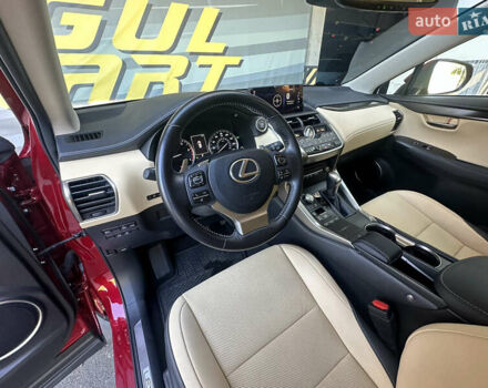 Лексус НХ 2019 в Киеве на Automoto.ua Красный Лексус НХ, объемом двигателя 2 л и пробегом 58 тыс. км за 29999 $, фото 25 на Automoto.ua