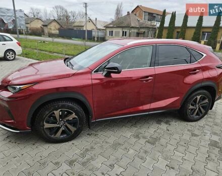 Червоний Лексус НХ, об'ємом двигуна 2 л та пробігом 22 тис. км за 35200 $, фото 1 на Automoto.ua