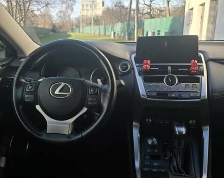 Червоний Лексус НХ, об'ємом двигуна 2.49 л та пробігом 49 тис. км за 36500 $, фото 12 на Automoto.ua