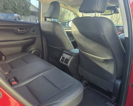 Червоний Лексус НХ, об'ємом двигуна 2.49 л та пробігом 49 тис. км за 36500 $, фото 3 на Automoto.ua