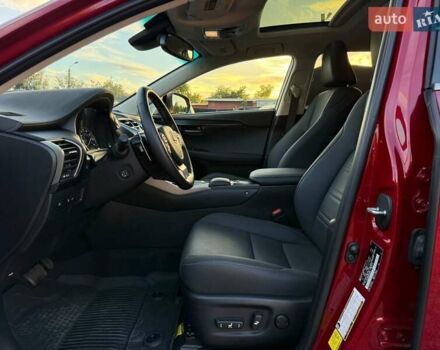 Красный Лексус НХ, объемом двигателя 2 л и пробегом 7 тыс. км за 35000 $, фото 25 на Automoto.ua