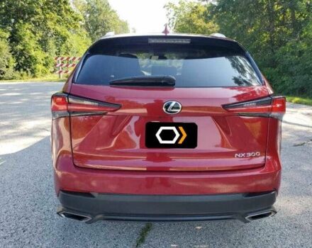 Червоний Лексус НХ, об'ємом двигуна 2 л та пробігом 34 тис. км за 11700 $, фото 2 на Automoto.ua