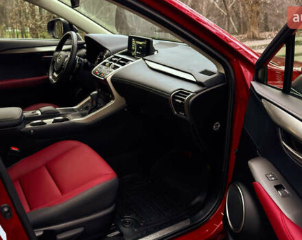 Красный Лексус НХ, объемом двигателя 2 л и пробегом 7 тыс. км за 37900 $, фото 17 на Automoto.ua